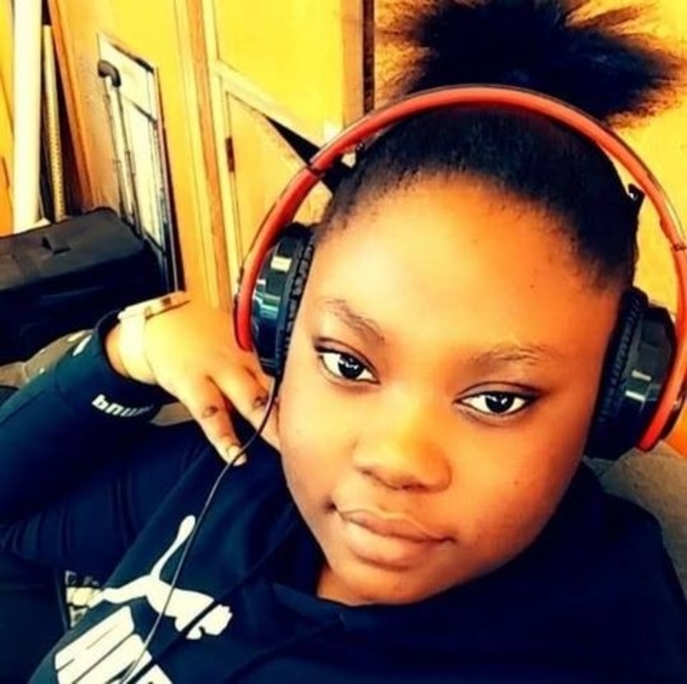 Meet your Posher, Tomiwa